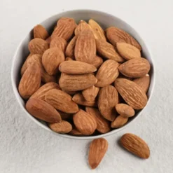 Amandes décortiquées complètes Bio