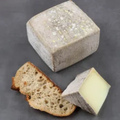 Pavé brebis lait pasteurisé 32%MG